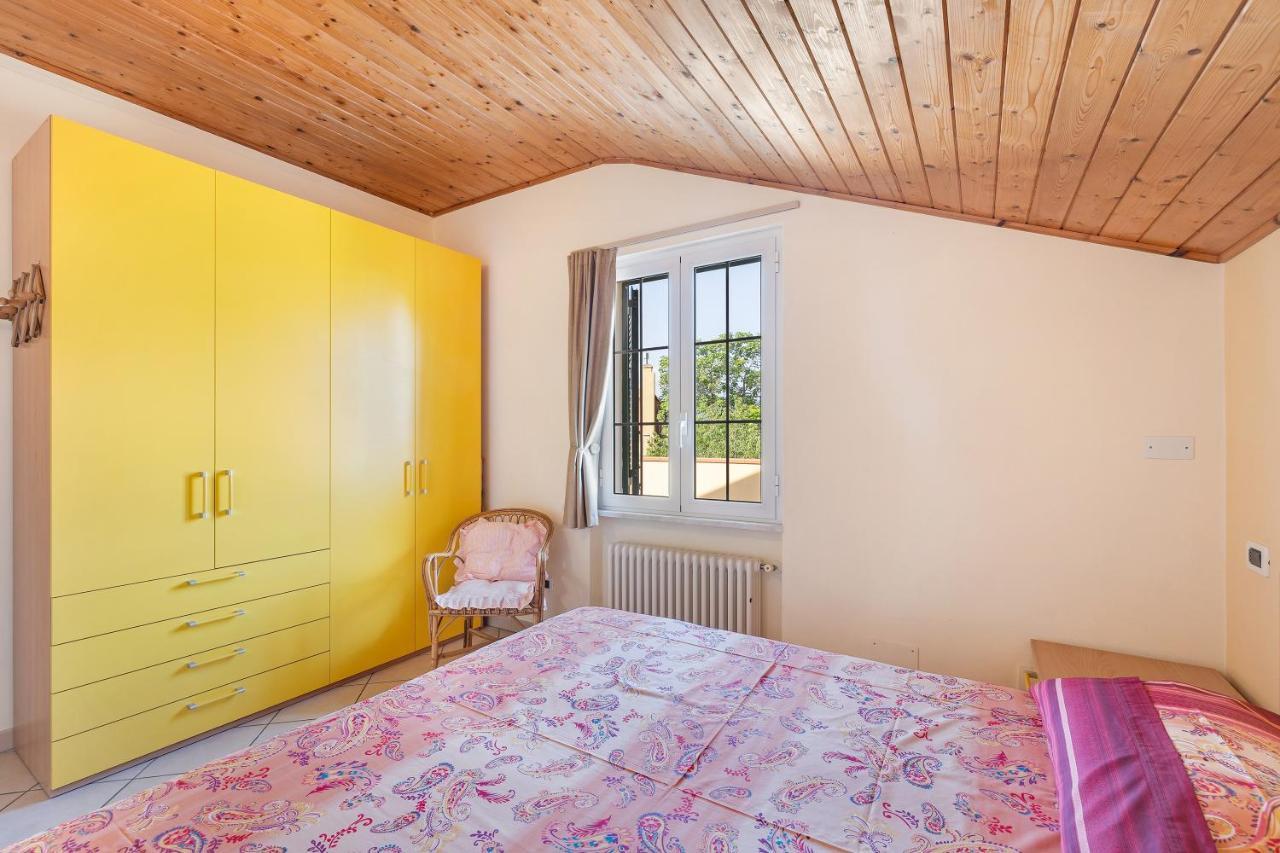 La Casa Di Lady Apartment Ceriale Bagian luar foto
